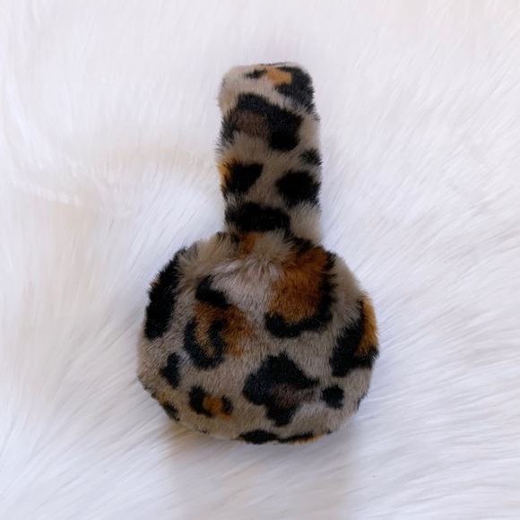 UGG Leopard Faux Fur Earmuffs - Picture 4 of 8